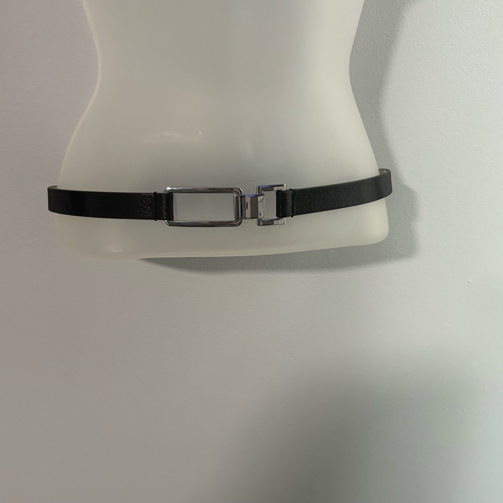 WHBM • Slim Black Belt
